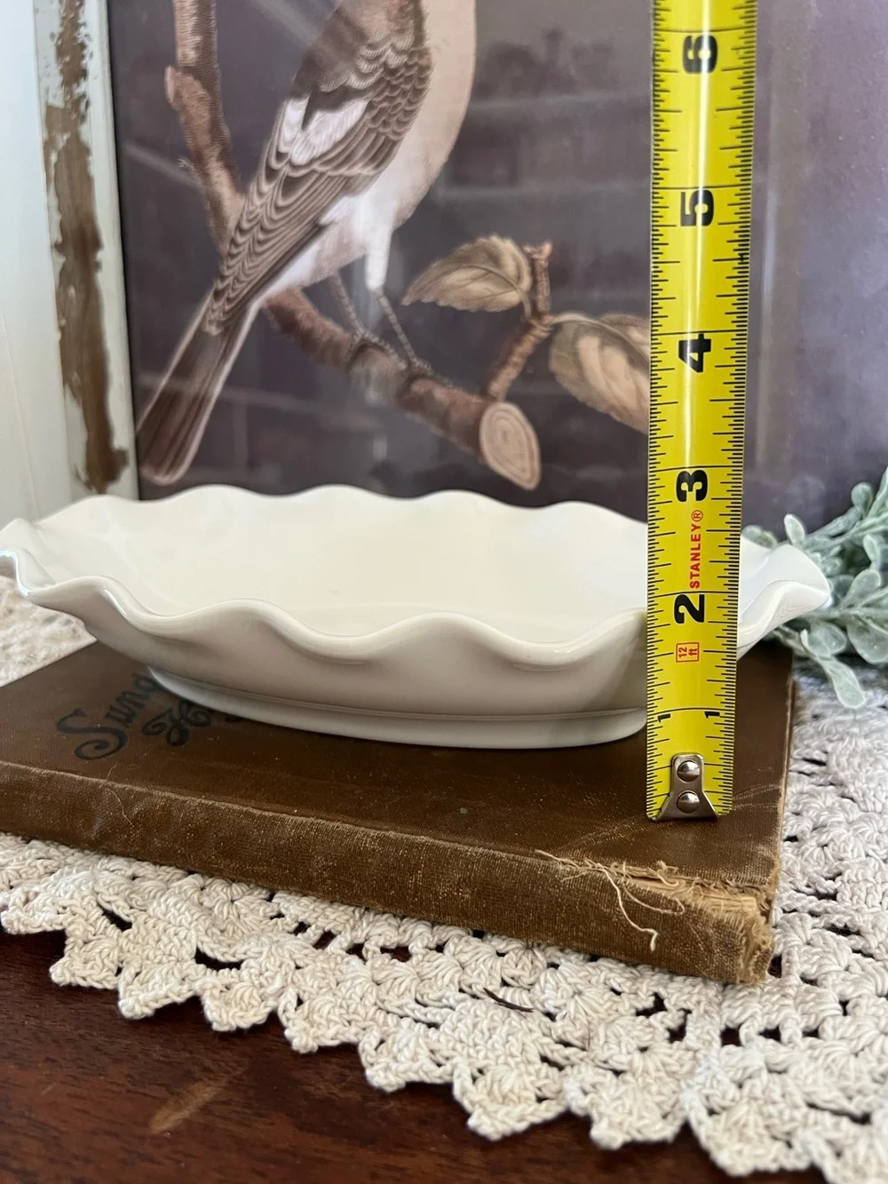 Vintage Pfaltzgraff Stoneware White Scalloped Relish/Candy Dish